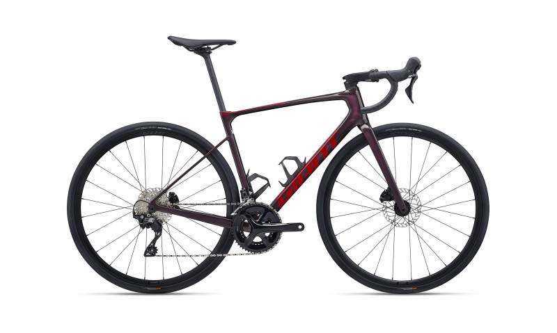 Alquiler Defy Advanced 2